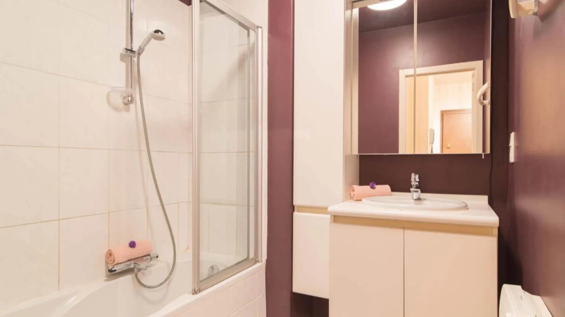 Pretty Apartment With Balcony Ostende Belgien